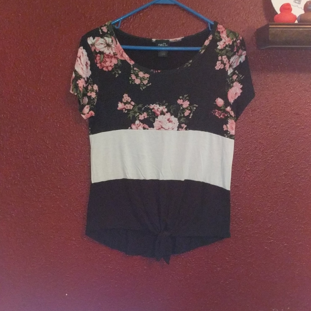 Floral t shirt
